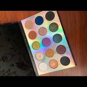 Colourpop misunderstood villains pallete